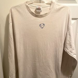 Nike Rare & Vintage Men’s Nike Graphic Logo long sleeves T-shirt